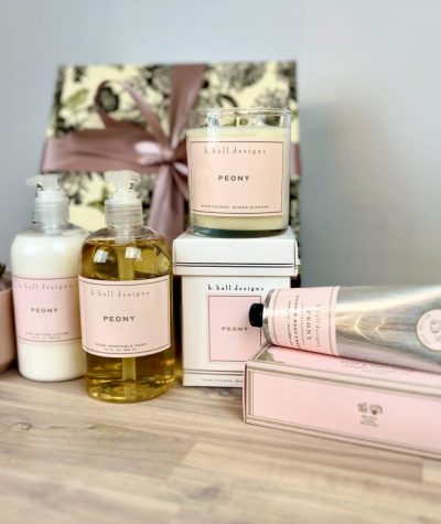 Peony Shower Set