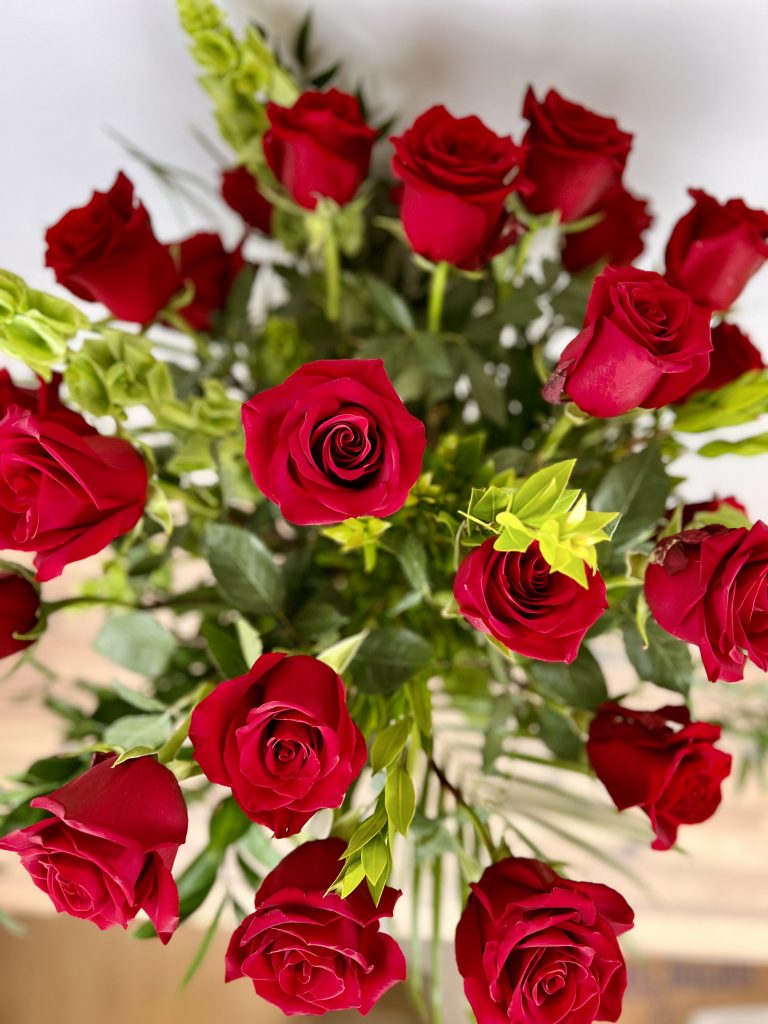 Owner's Signature Two Dozen Roses - Plateau Florist