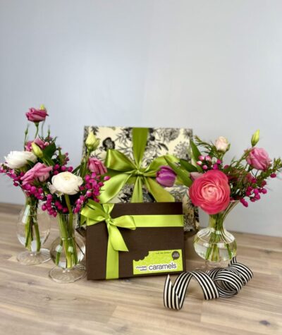 Sweets N’ Blooms II. Gift Box